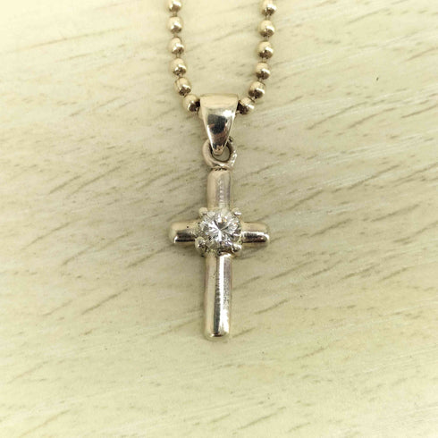 925刻印 ダイヤモンド十字架 ネックレス レディース